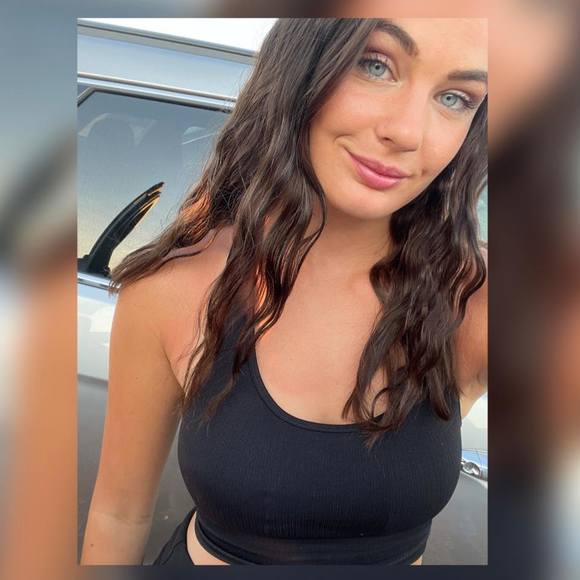 Meet your Posher, Sophie - Picture 1 of 1